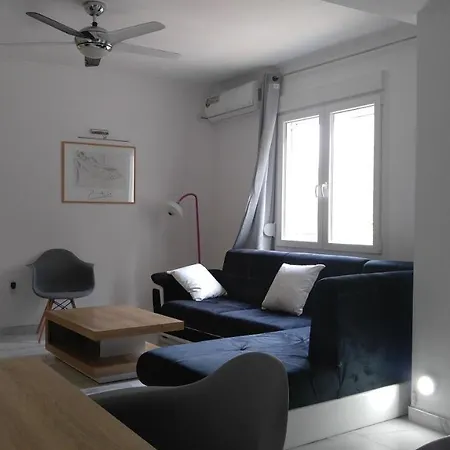 公寓 Relax In 90sqm Close To Airport ,shoping,embriolab Seaside 塞萨洛尼基