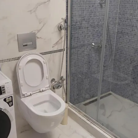 公寓 Relax In 90sqm Close To Airport ,shoping,embriolab Seaside