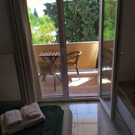 Relax In 90sqm Close To Airport ,shoping,embriolab Seaside 公寓