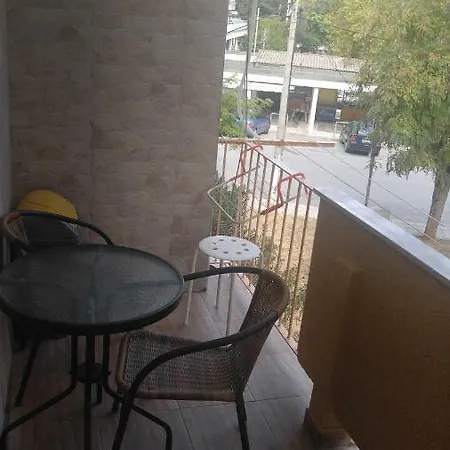 Apartment Relax In 90sqm Close To Airport ,shoping,embriolab Seaside *